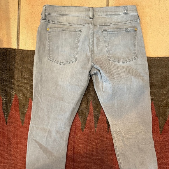 7 For All Mankind - LIGHT GREY size 29 (run small) JEANS - Picture 3 of 4
